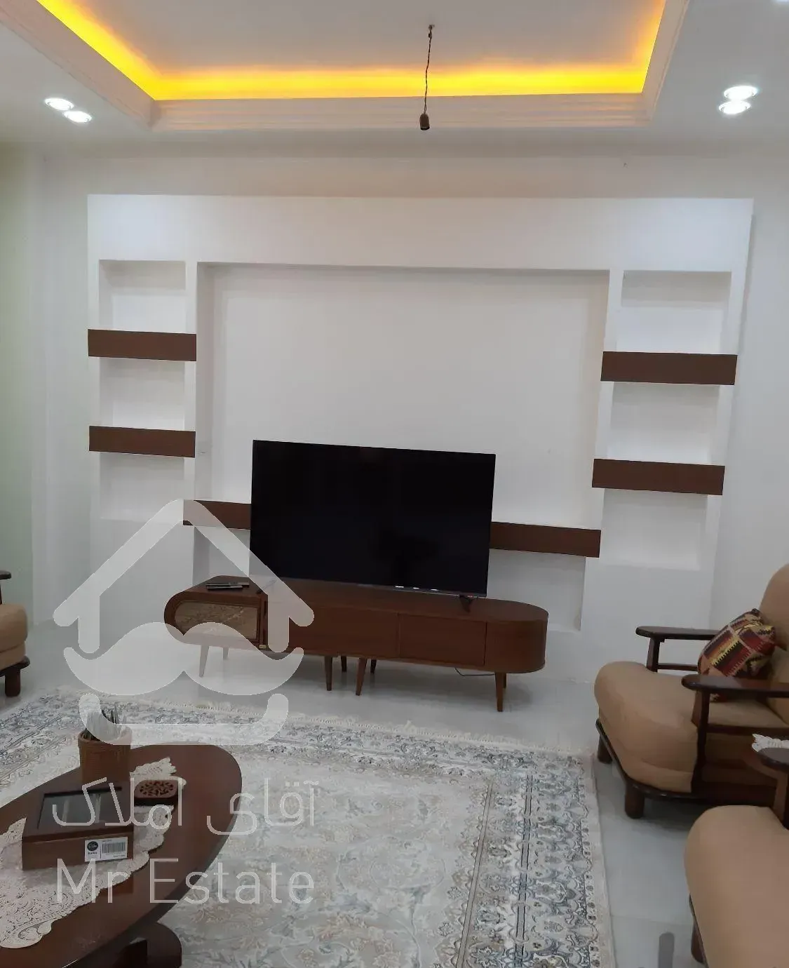 اپارتمان ۱۲۰ متر کلید اول مطهری  خیابان سازمان