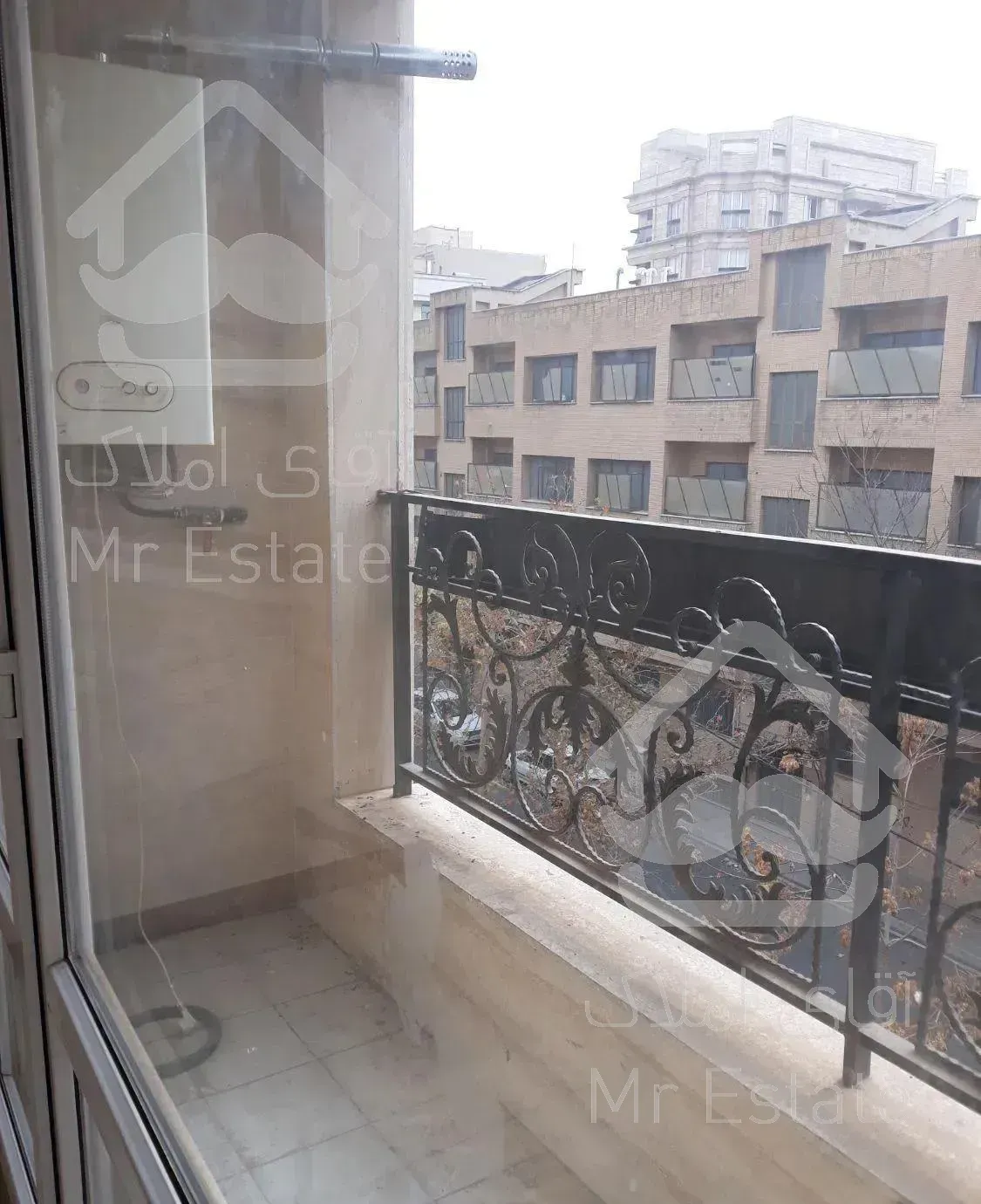 آپارتمان ۸۲ متر دو خواب بنی هاشم