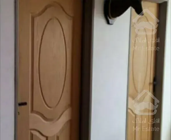 آپارتمان ۸۰ متری طبقه چهارم ۵۰ عددپله بدون آسانسور