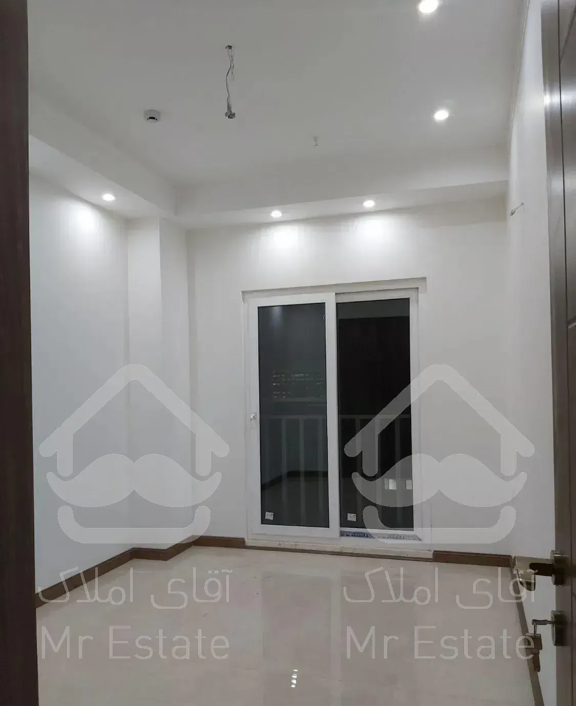 95متر نوساز 3پارکینگ