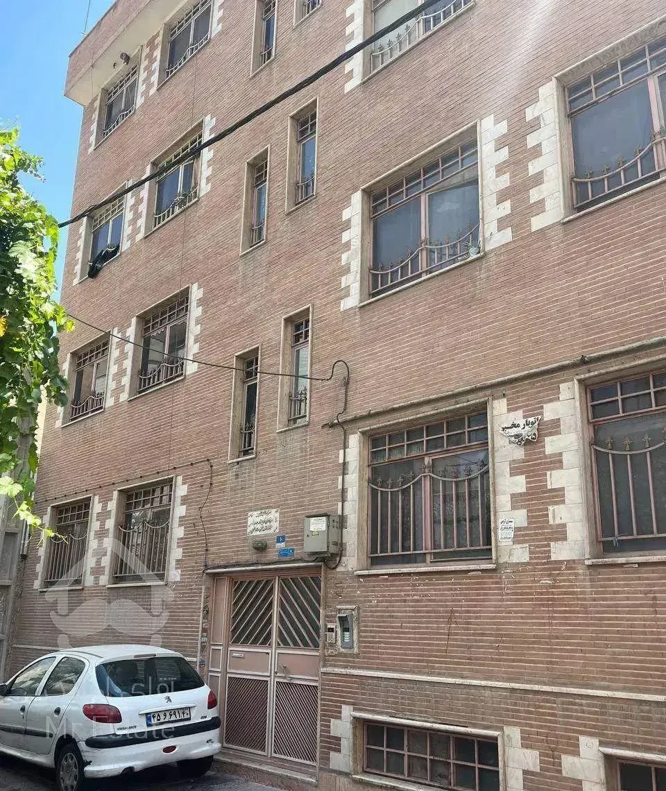 ۵۴ متری ۱ خوابه - تقاطع