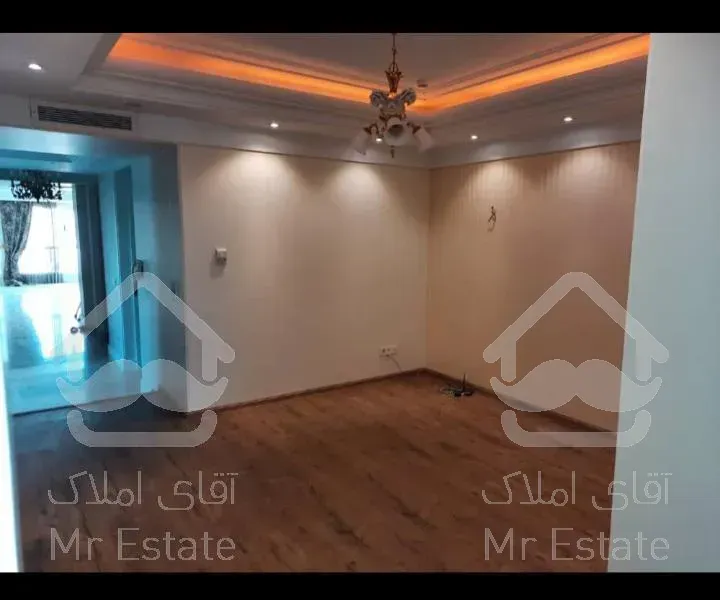 رهن اپارتمان ۲۷۰متری در برج باغ برند فرمانیه