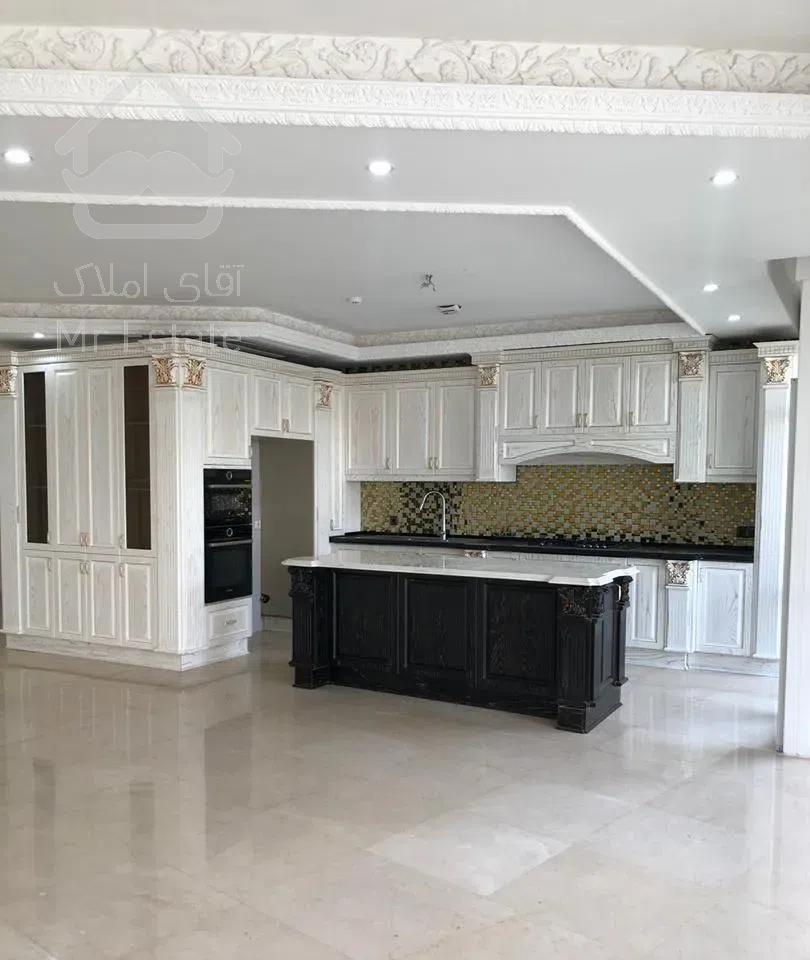 آپارتمان ۲۰۰ متر ۳ خوابه شیک