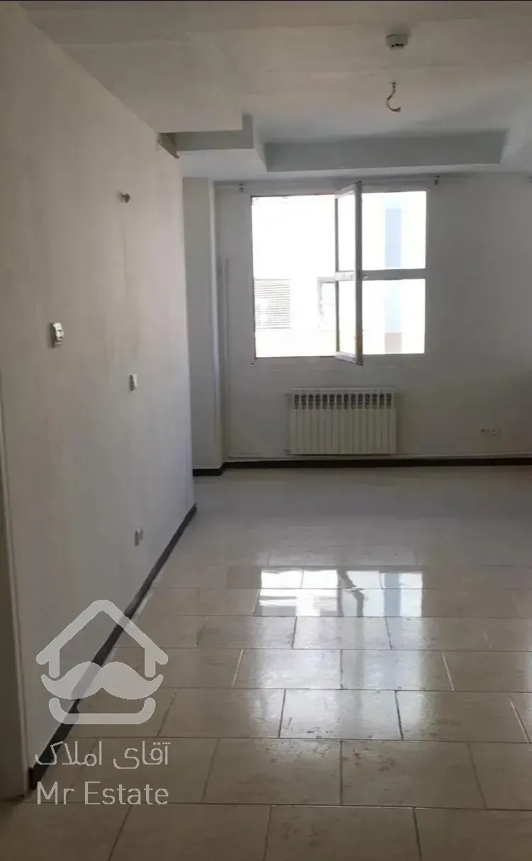 مهرشهـر بلوار امیرکبیر ، ٦٨ متر خوش نقشه ، یکخوابه