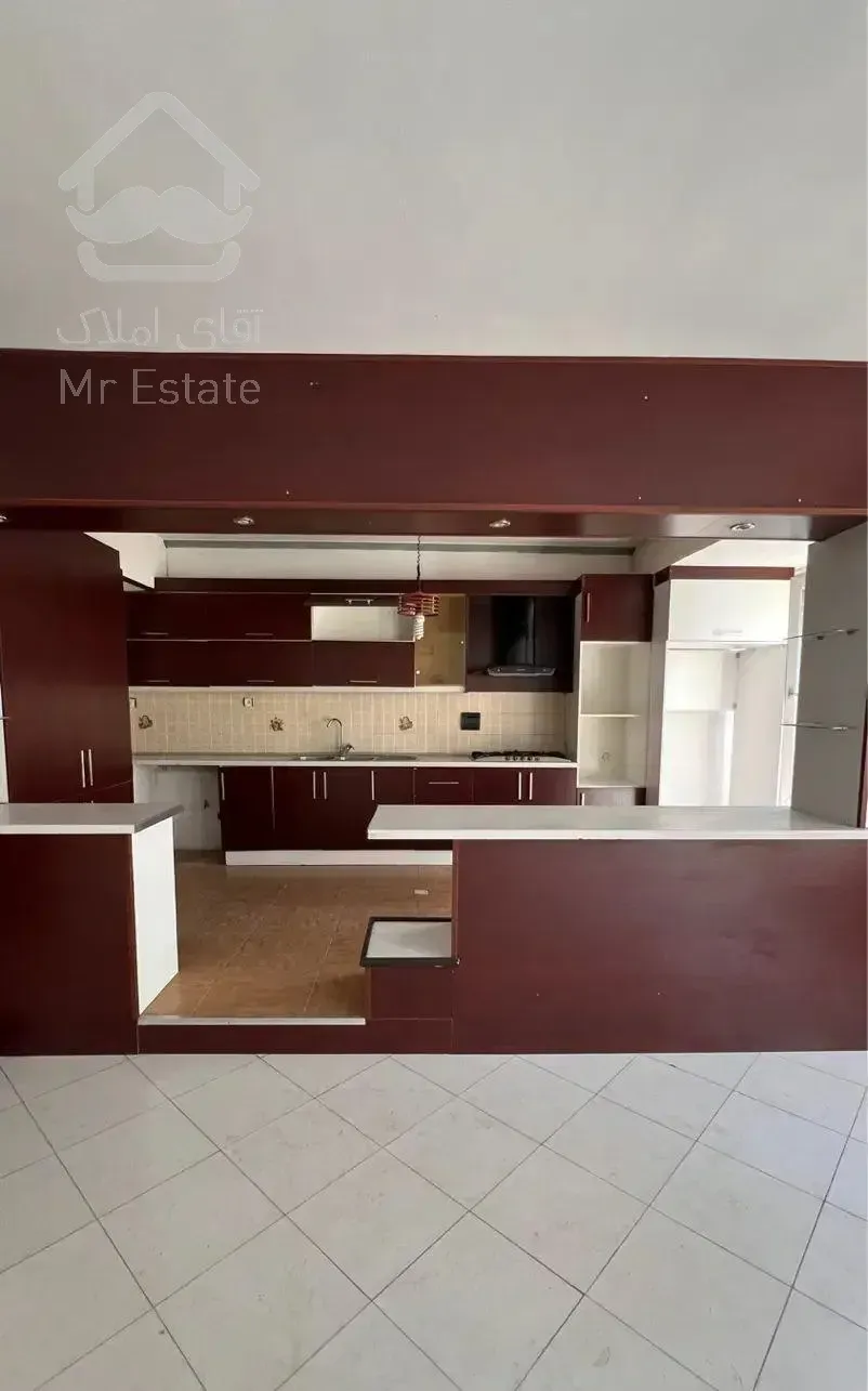 آپارتمان ۱۳۰ متر صارمی ( سامانیه ) تک واحدی