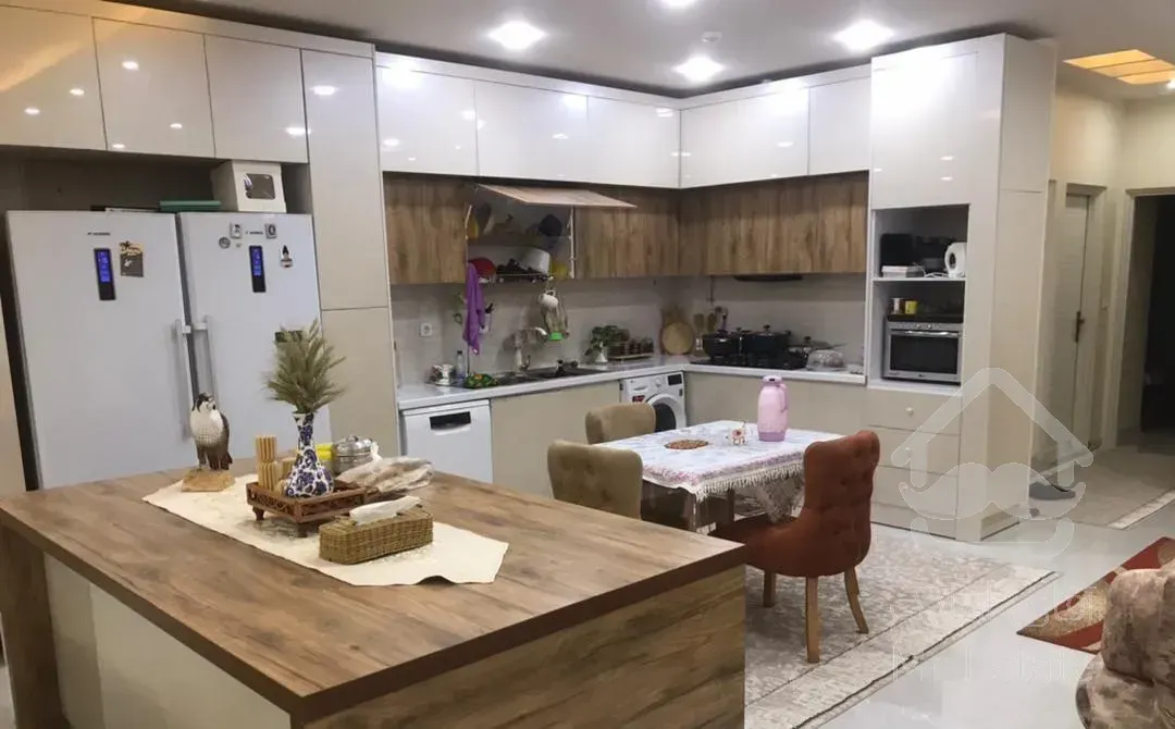 اجاره آپارتمان ۱۷۰ متری ۳ خوابه ۱۰ متری مقیمی