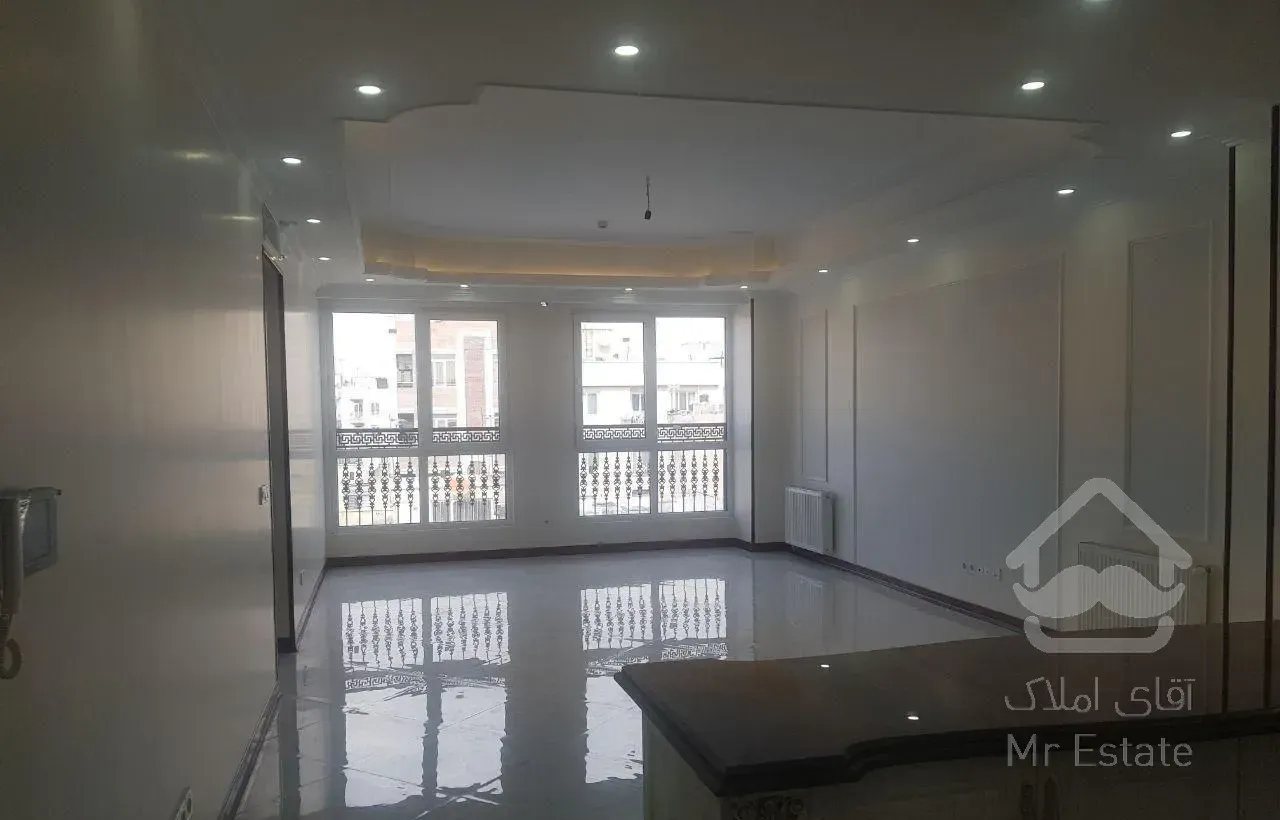 ۱۰۲ متر۲ خواب فول امکانات پارک شهرآرا