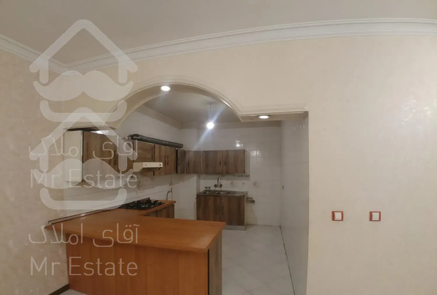 آپارتمان 80 متری 2 خوابه واقع در سعادت آباد