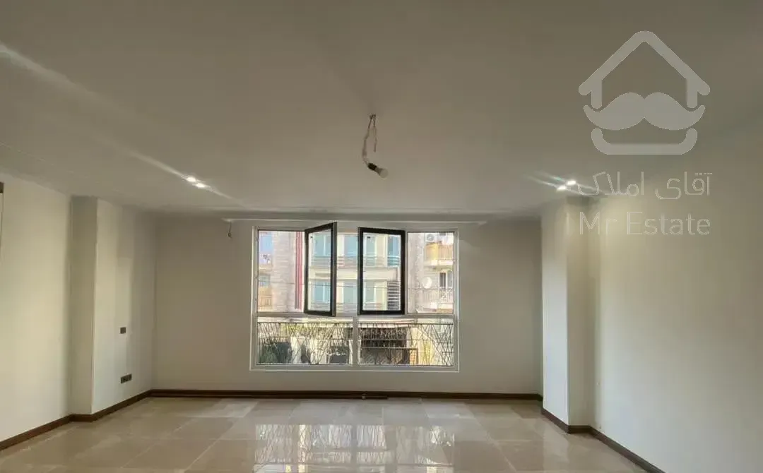 طوقانی سالن پرده خور بدون دیوار مشترک