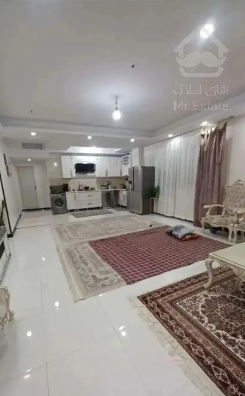 100 متر سه خواب / نوساز / فول امکانات