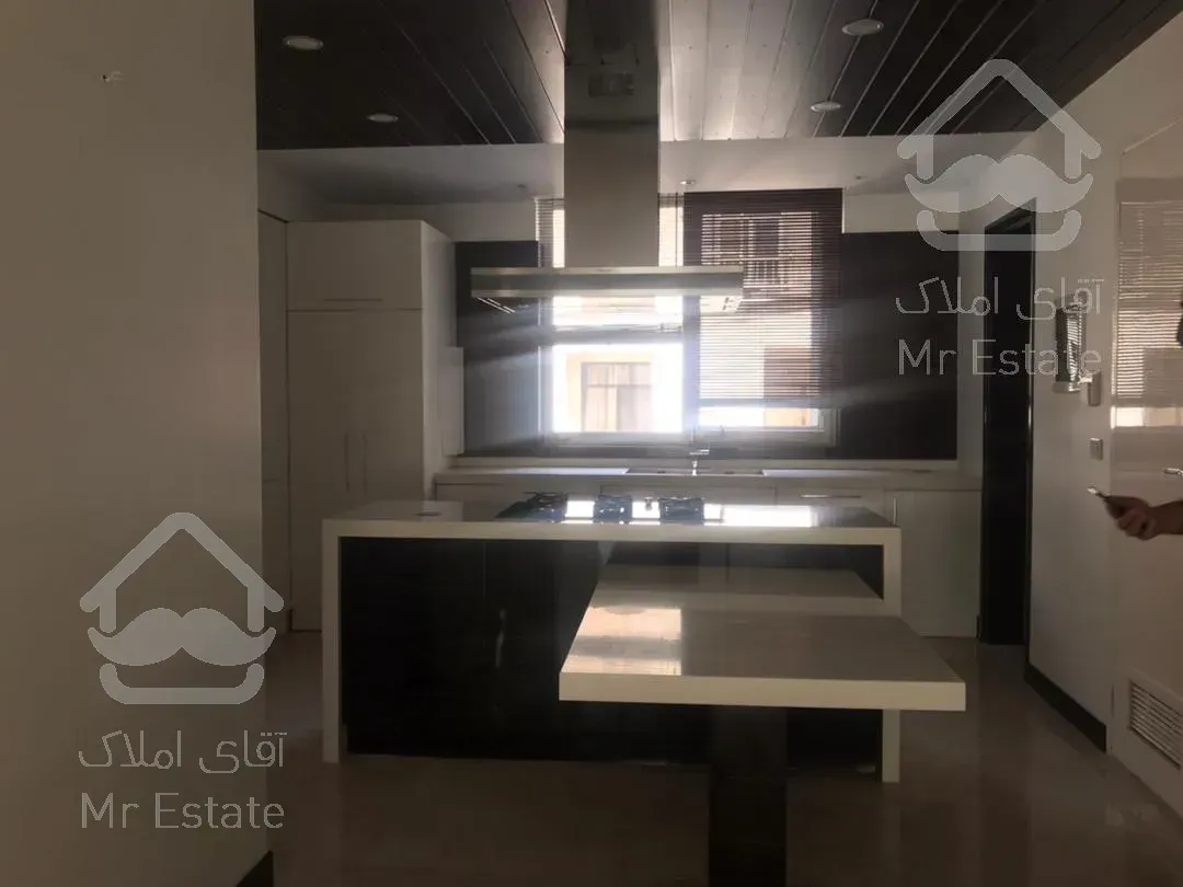 فروش آپارتمان باغ فردوس 240  متر اکازيون