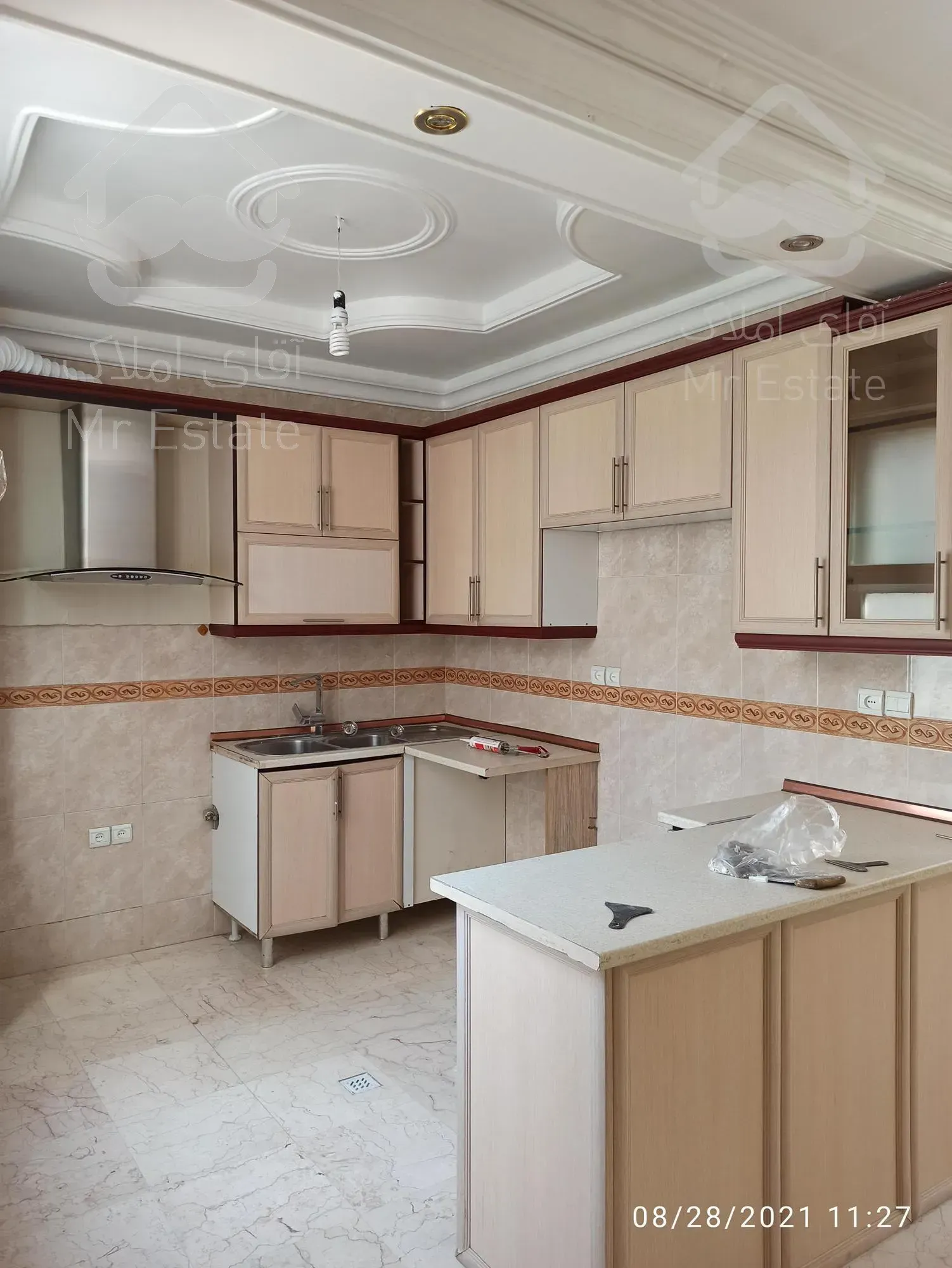 ۹۵ متر فول سازمان شمال