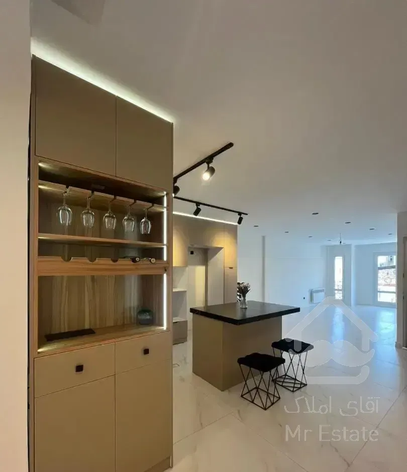 آپارتمان ۹۰ متر فول فرمانیه