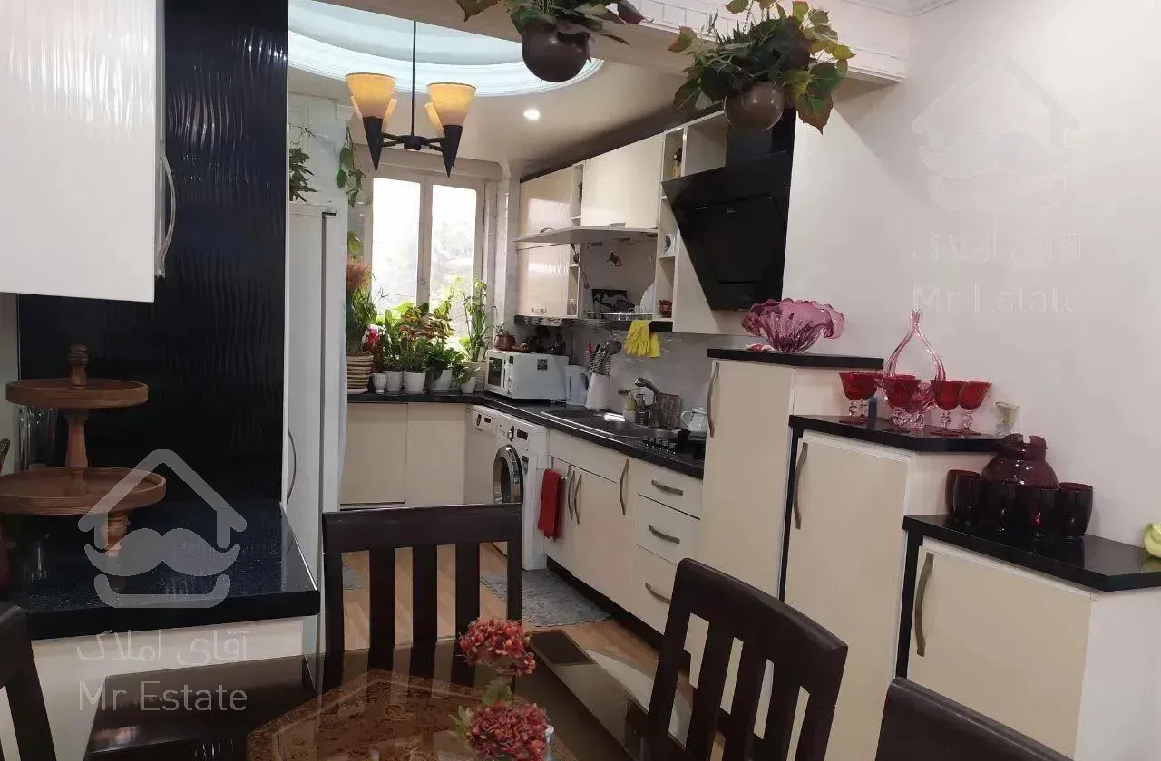 ۸۶ متر ۲خواب دبستان