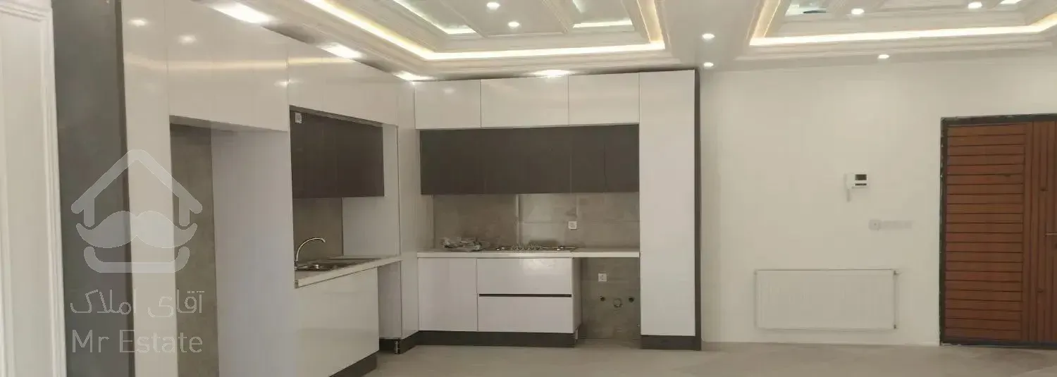 آپارتمان ۱۲۵متر/کلید اول/فول/آراسته زیر ۲۰متری