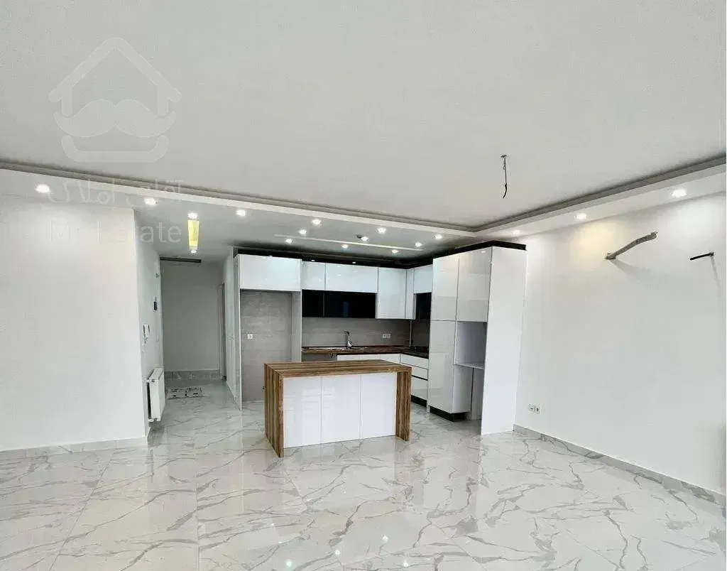 فروش واحد ۱۳۶ متری با دید دریا بر اصلی پاسداران