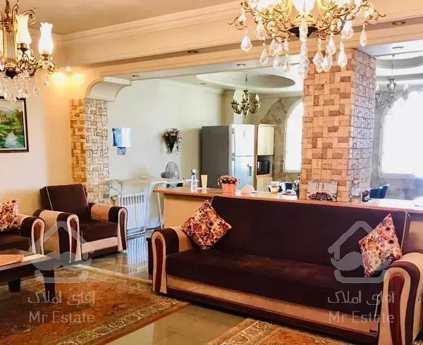 آپارتمان ۱۳۰ متر/فول امکانات/شمال کاشانی