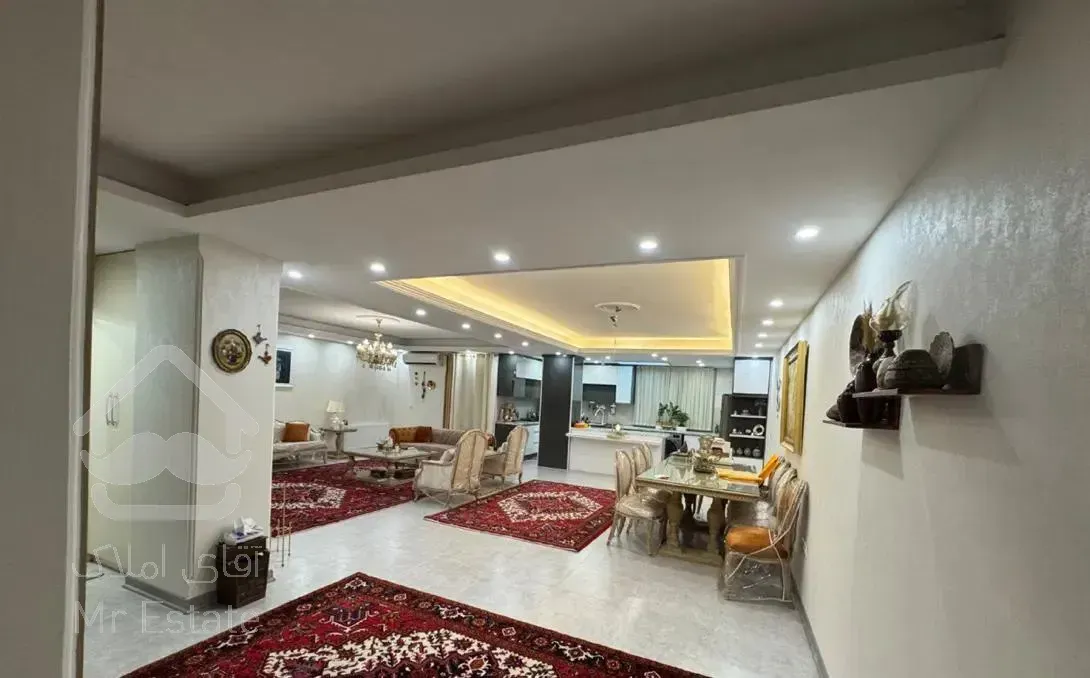 آپارتمان ۱۴۰ متری دو خواب گرمدره
