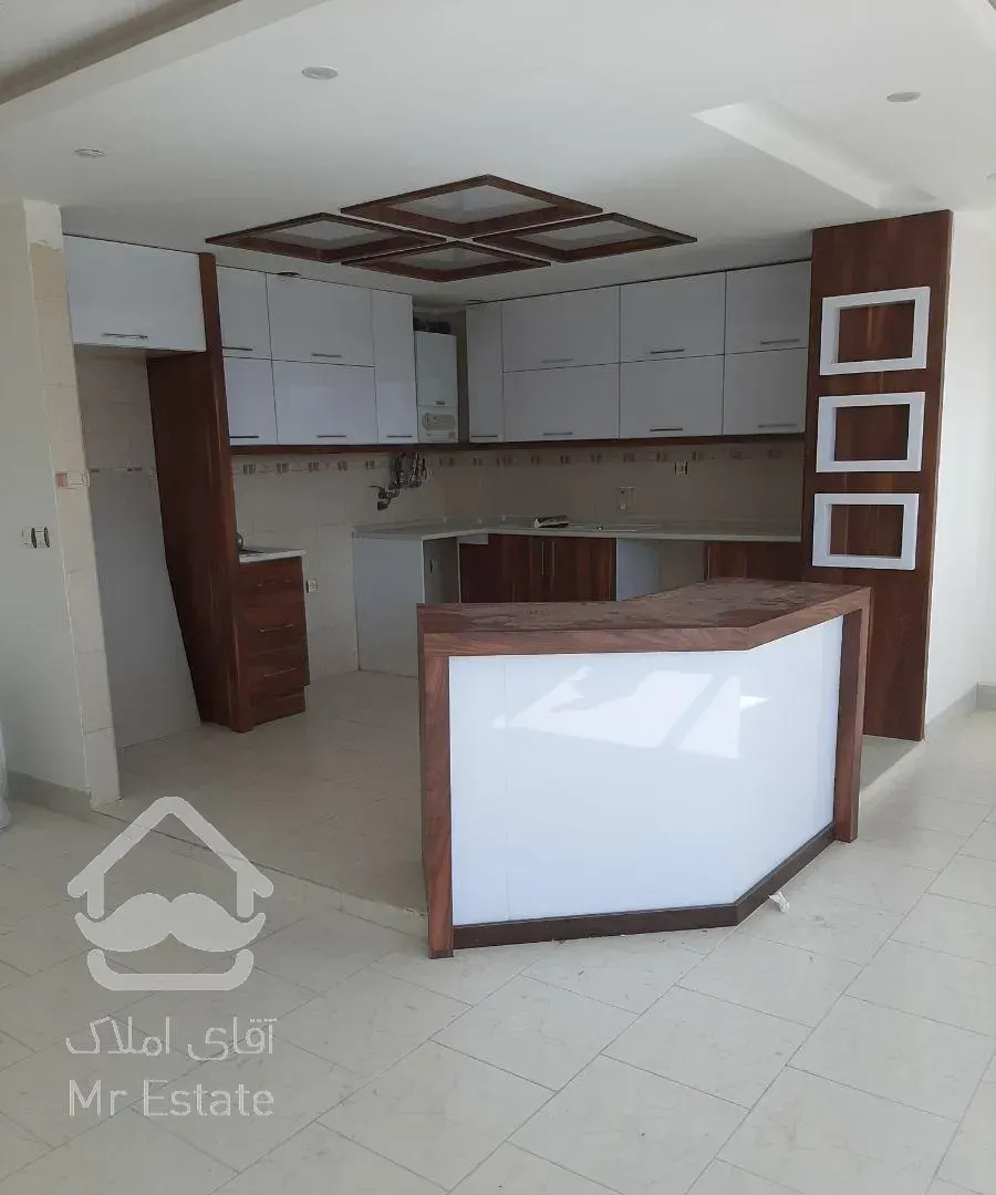 آپارتمان ۱۵۰ متر سه خوابه با ۵۰ متر بهار خواب