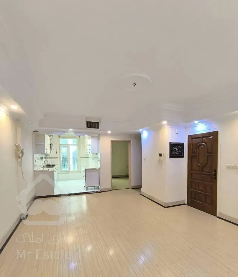 فروش آپارتمان ۶۵ متری ۲ خوابه طبقه ۲ در آشتیانی