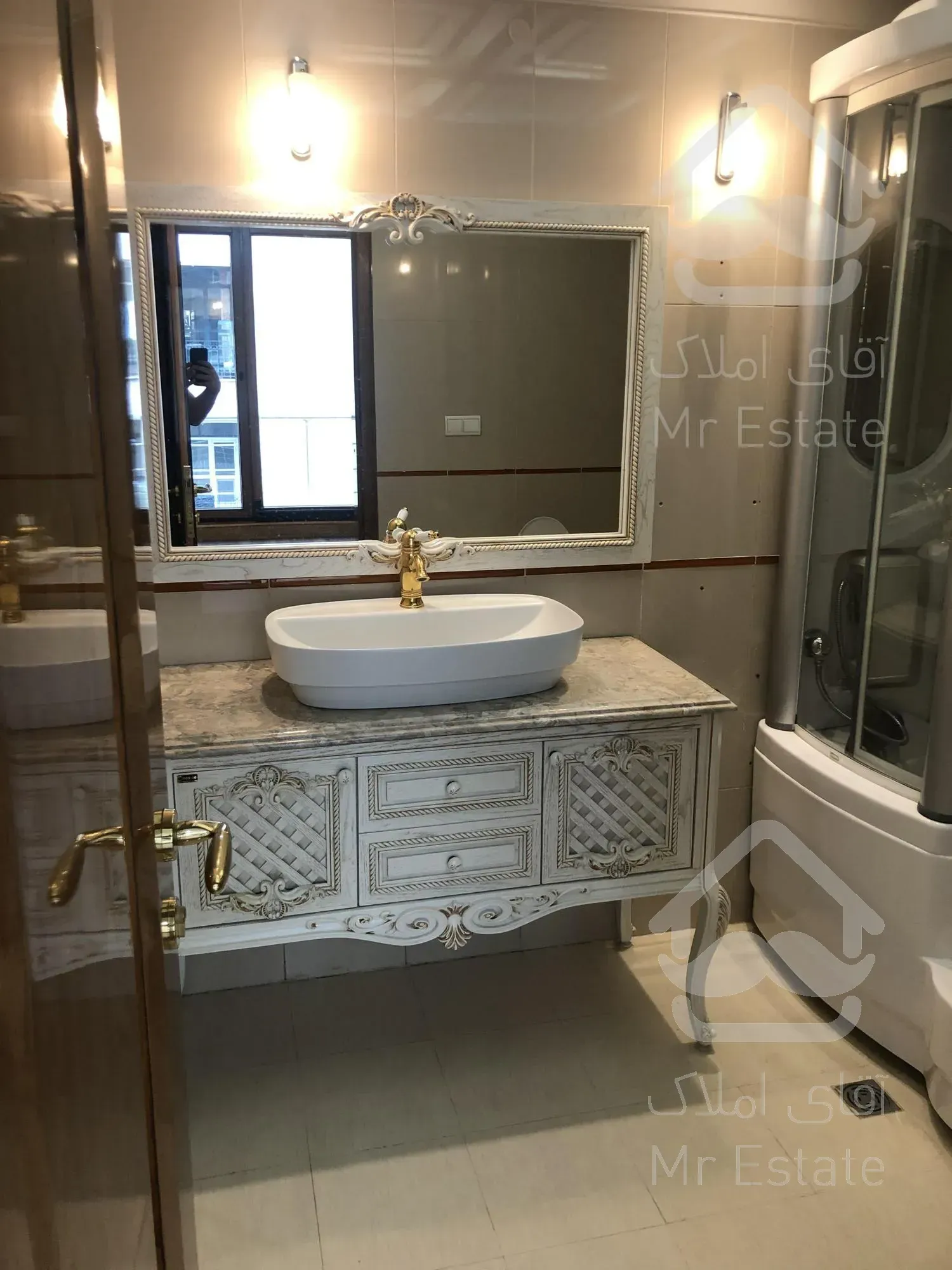 رهن و اجاره آپارتمان ۴۰۰ متری ۴ خواب فرمانیه فول تک واحدی