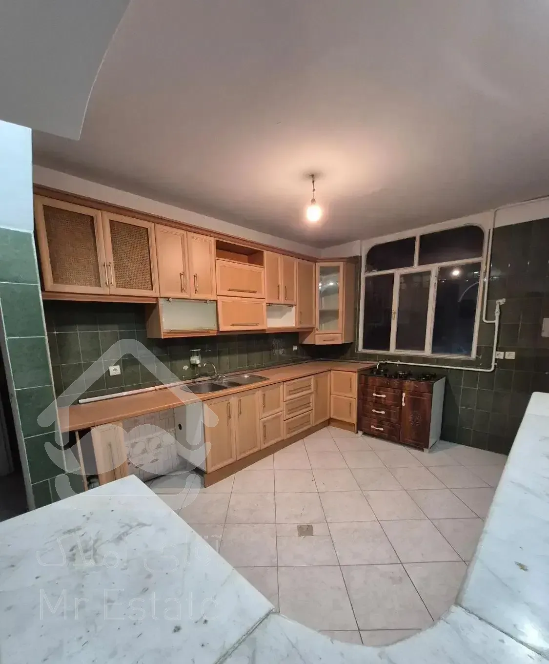 ۸۵متر ۲خواب با پارکینگ