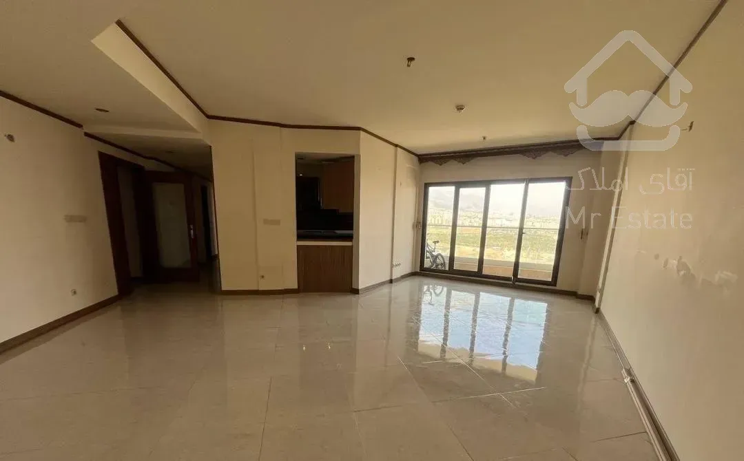 140متر3خواب مستر وان دار رو به کوه بدون مشرف/آفتاب