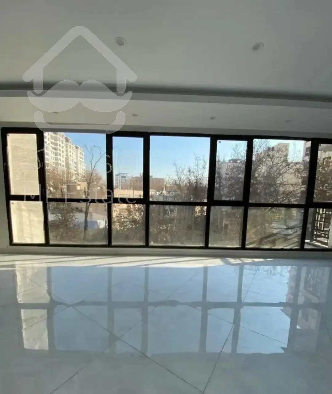 ۲۳۸ متر دوکله نوساز سوپر سازه فردوس کاشانی