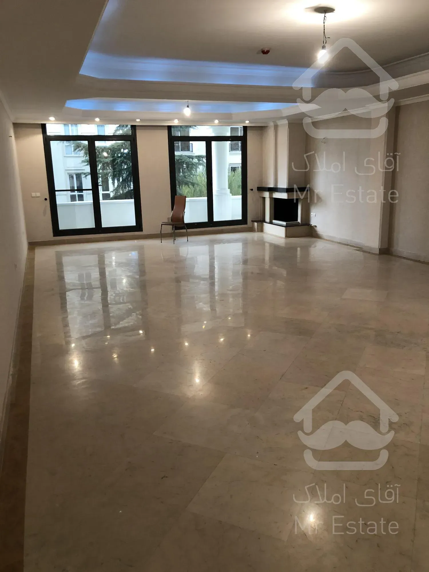 رهن و اجاره آپارتمان ۲۲۰ متری ۳ خوابه کامرانیه