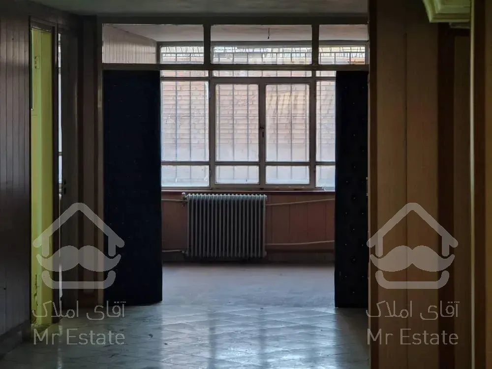 145متری زیر همکف پونک