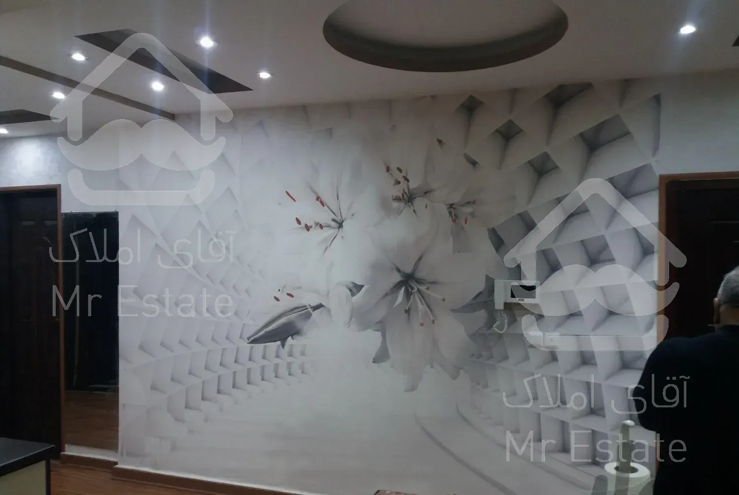 طراحی فروش و اجرای کاغذ دیواری