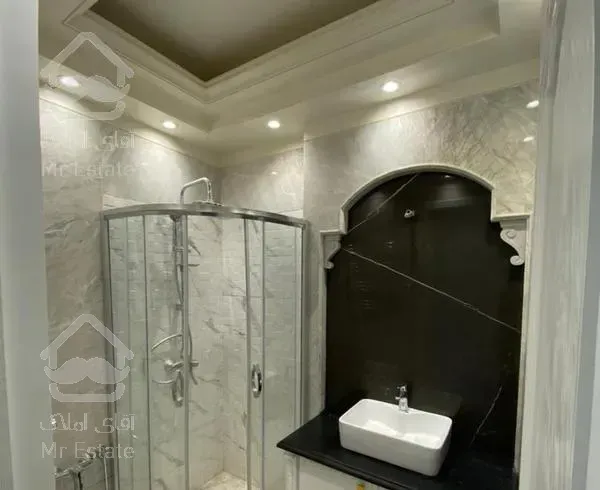 آپارتمان ۱۶۰ متری