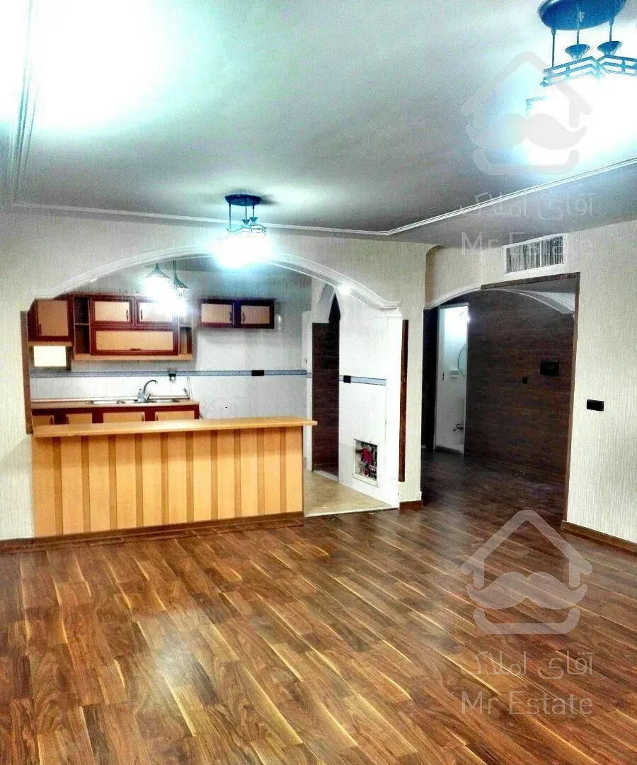 143متر3خوابه،بربلواراصلی،12واحدی،سندازاد