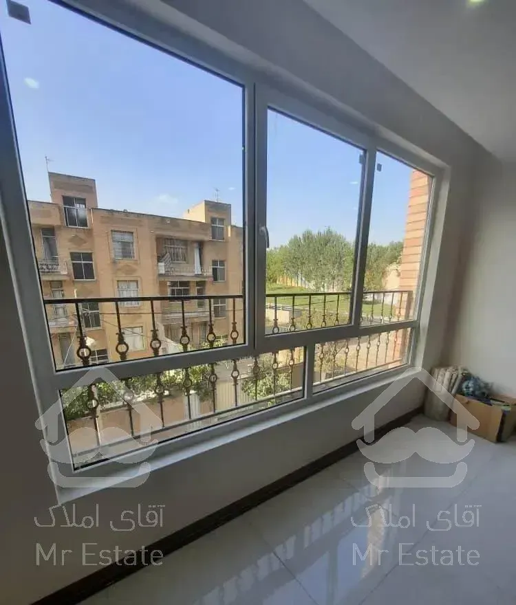 120متر دو خواب /دوکله نور/تاپ لوکیشن/سازمان