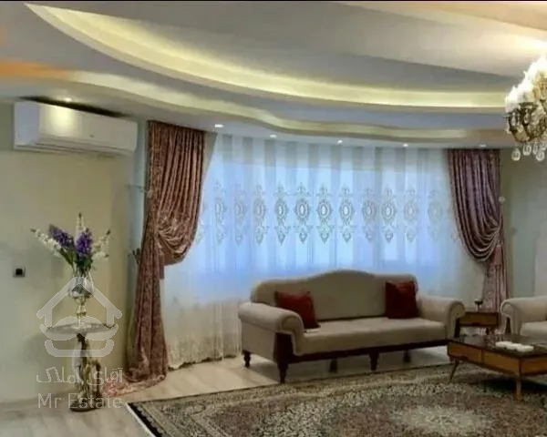 ۸۳ متر/۲خواب/سالن پرده خور/مناسب سرمایه گذاری