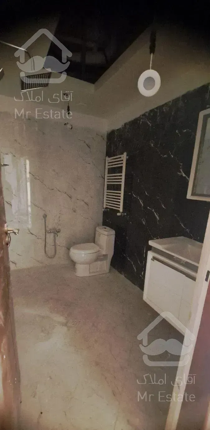 ۱۸۲ متری سه خوابه /برج رونیکاپالاس