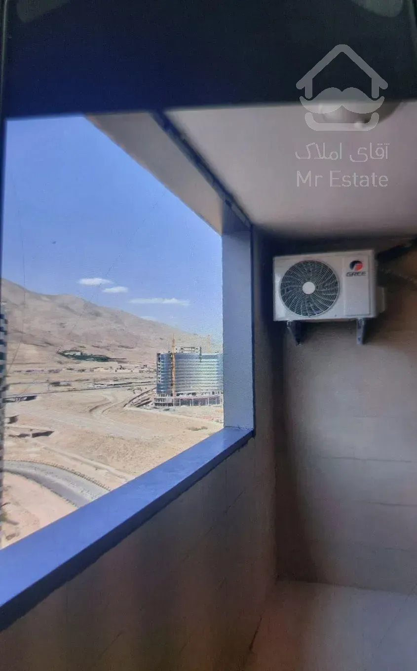 اجاره ۱۱۰ متر‌ خرازی طبقه ۲۳ با ویو