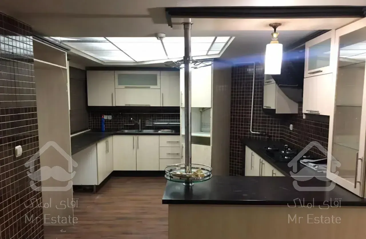 ونک برج مروارید ۱۳۰ متر