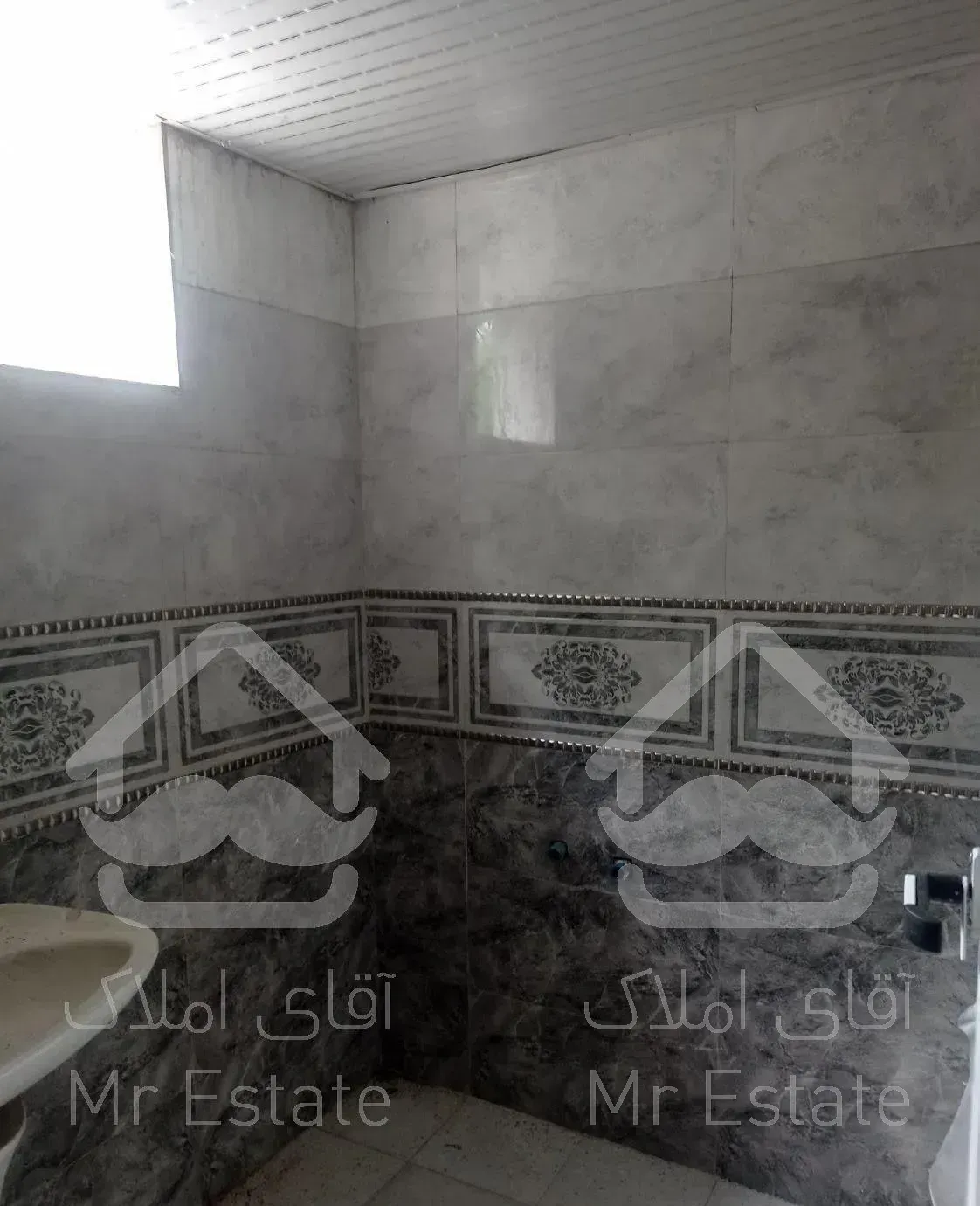 ویلا ۲۳۰متر شهری