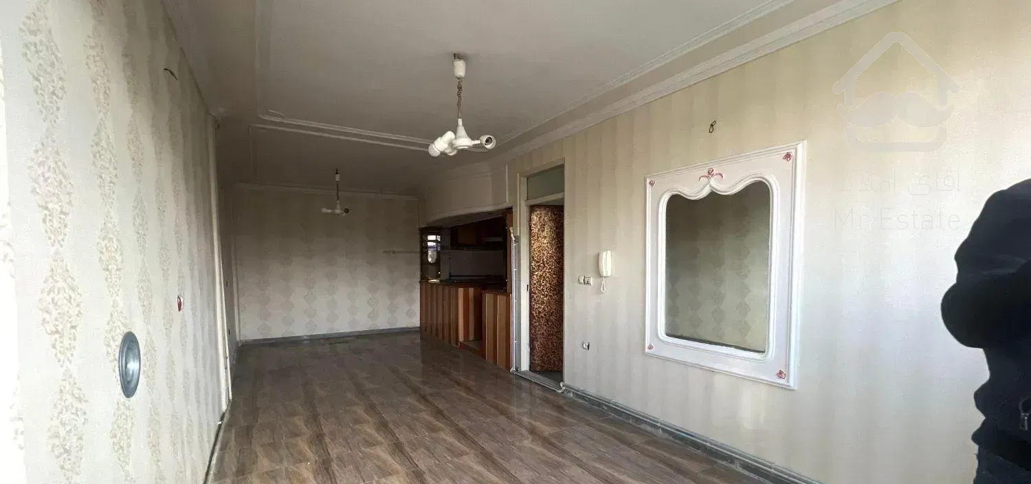 آپارتمان ۷۰ متری دفتری حیدرآباد پاسداران معاوضه