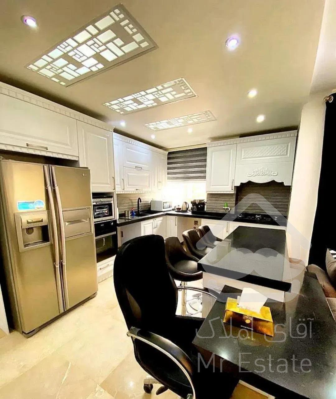 ۱۲۵ متر / اندرزگو/ نوساز