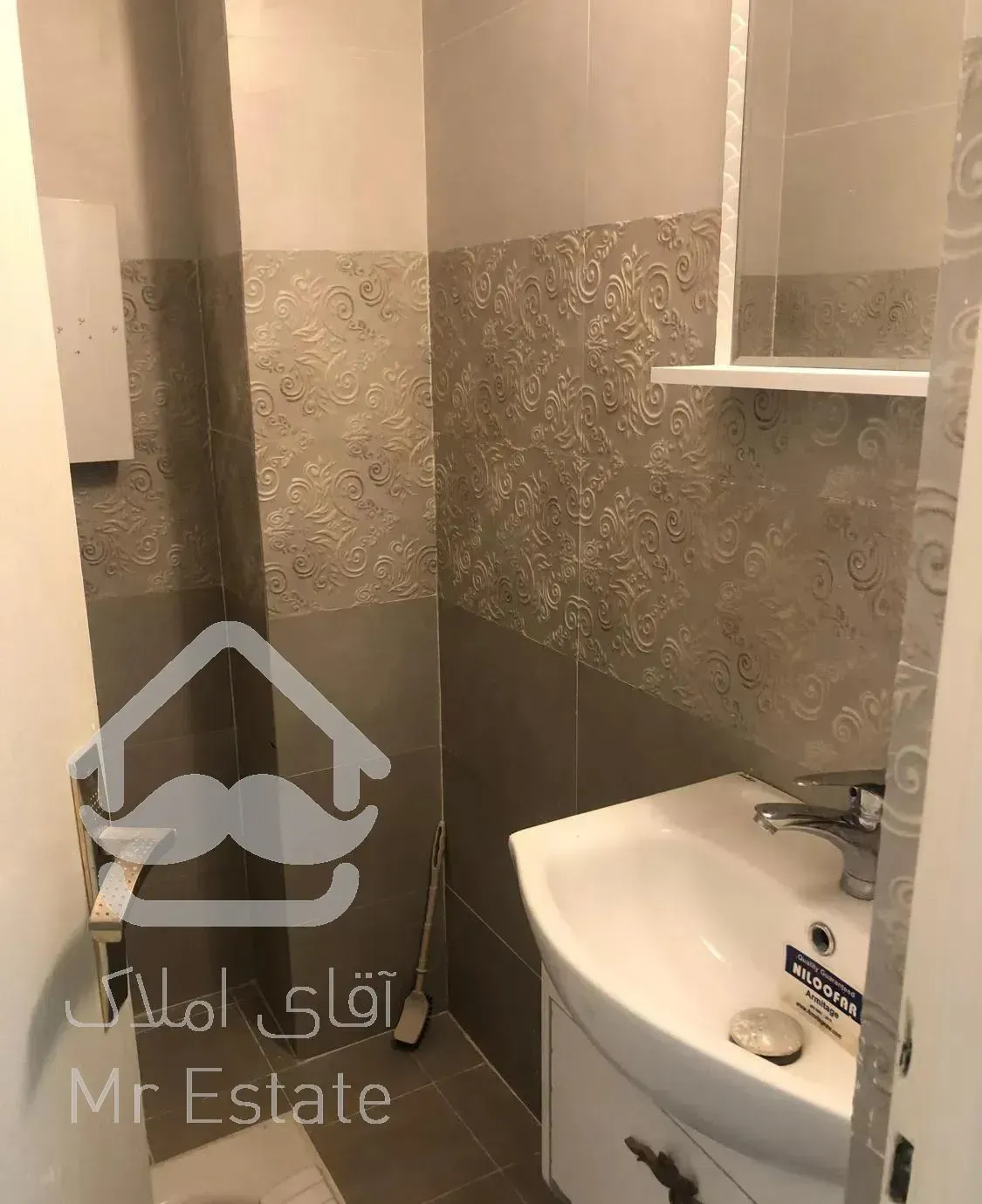 120متر ۳خوابه