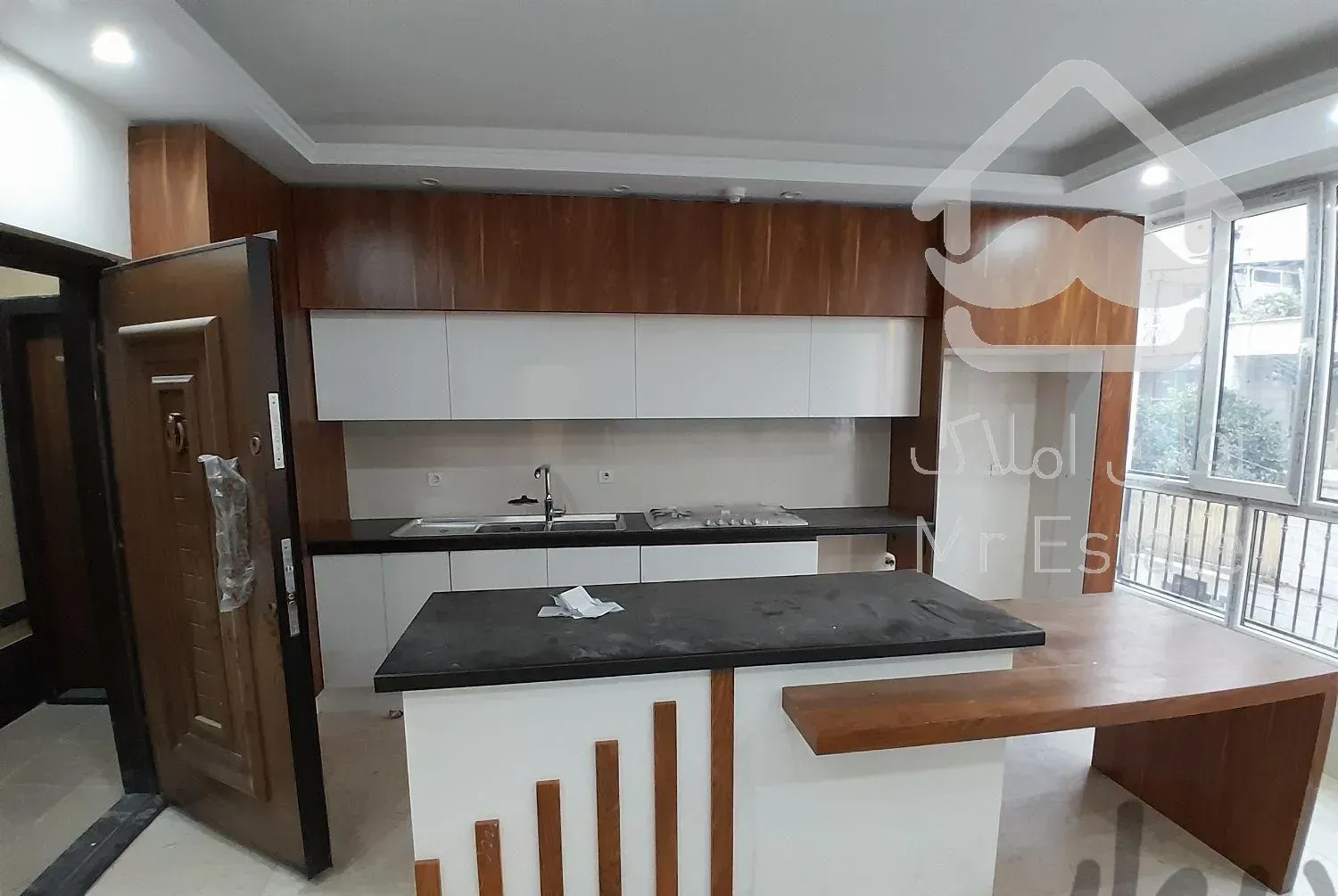 اپارتمان ۷۲ متری دو خواب کلید نخورده