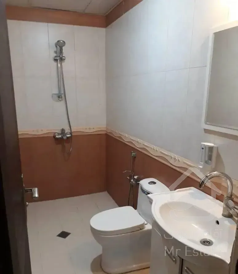 ۸۹ متر / دو خواب / ویودار/