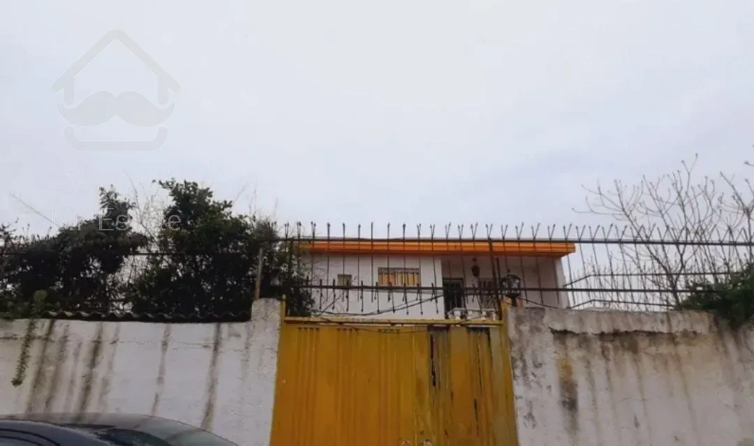 ویلا دو طبقه هر طبقه۵۰ متر،اوایل محل ، مدارک کامل