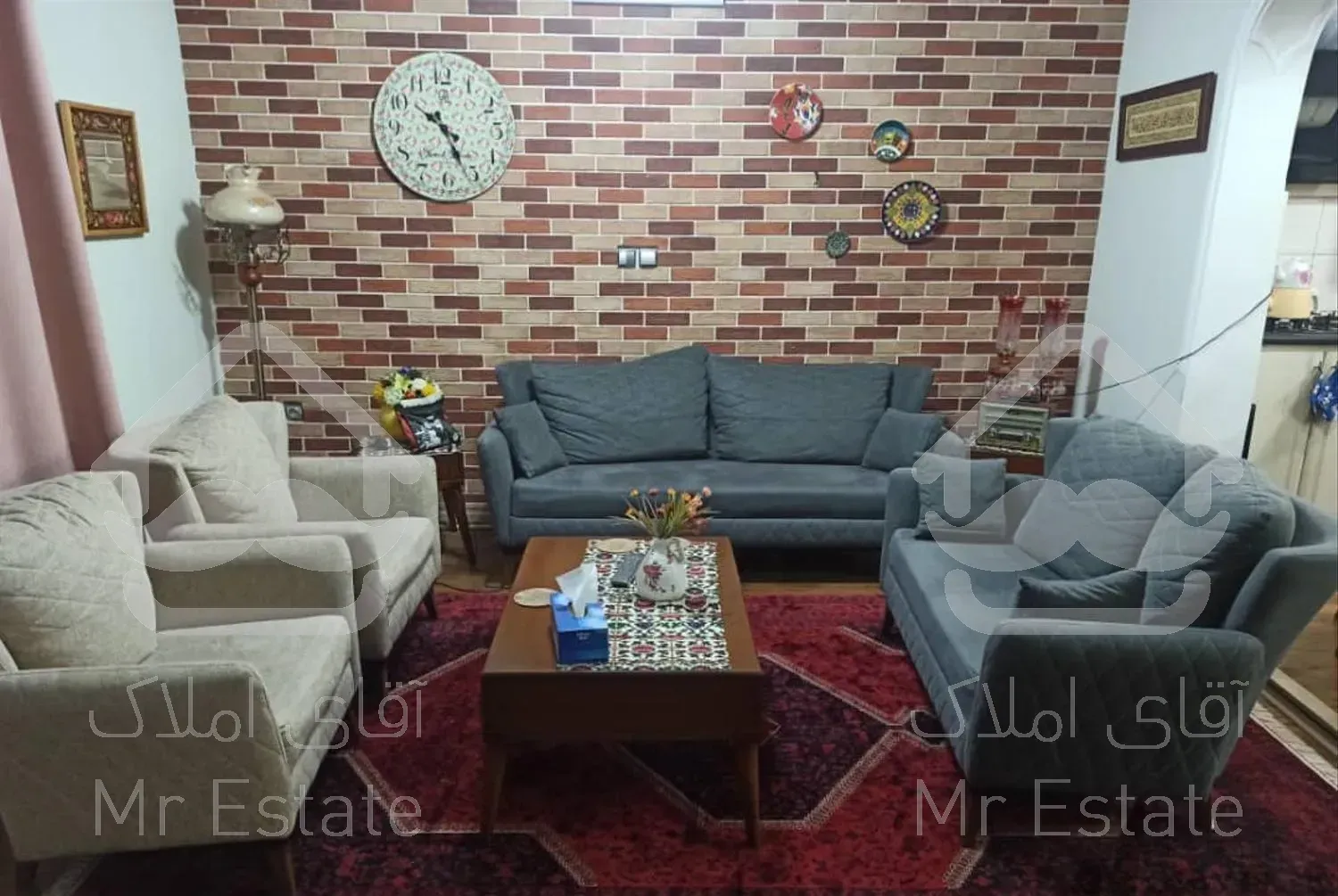 رهن آپارتمان ۸۰ متری طبقه اول شیشه گران