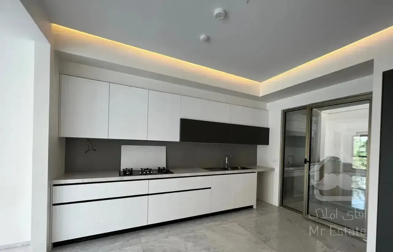 ۲۵۰متر۴خواب مستر ۳پارکینگ باکس لابی من ۳شیفت