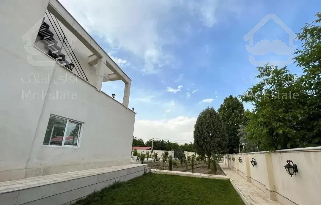 آپارتمان ویلایی  180 متر  تک واحدی