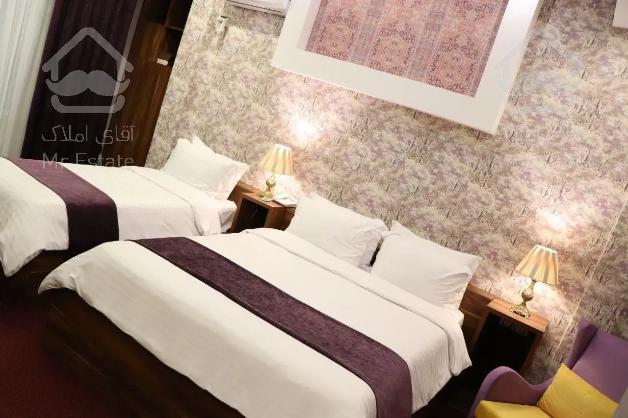 فروش هتل ۱۰۰۰ متری