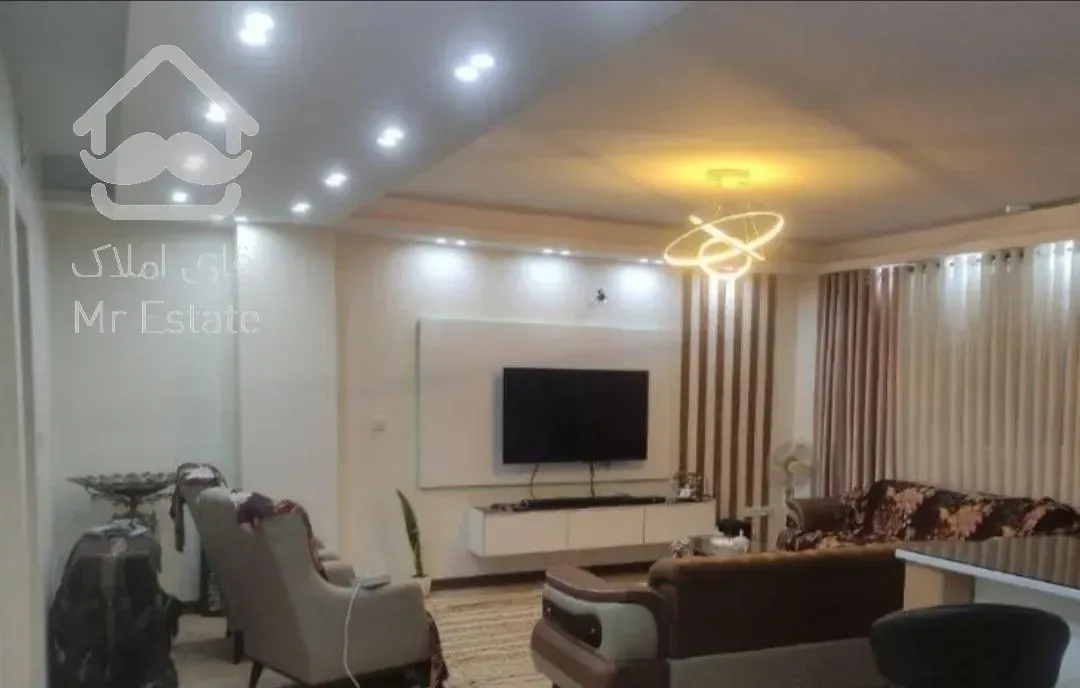 70متر/2خواب/خوش نقشه دو نبش غرق نور